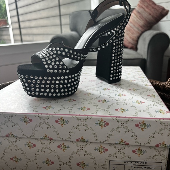 Hillhouse Home , party platforms!! Sold out in tons of sizes 38!! - Picture 2 of 6